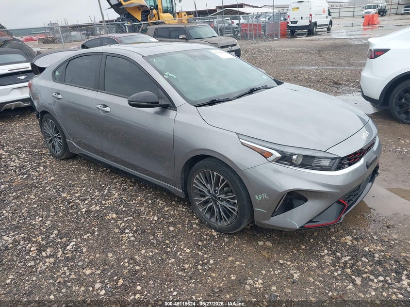 2024 Kia Forte VIN 3KPF54AD8RE731980 IAAI salvage auction — LEFT SIDE, Salvage Title, sold $4,950 on 2026-07-21 (photo 1)
