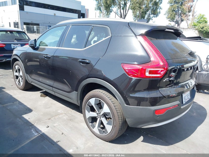 2025 Volvo Xc40 VIN YV4L12UE2S2512780 IAAI salvage auction — FRONT END, Salvage Certificate (California), sold $10,750 on 2026-07-08 (photo 3)