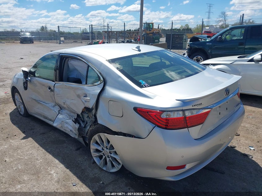 2013 Lexus VIN JTHBW1GG5D2027400 IAAI salvage auction — LEFT SIDE, Junk Bill Of Sale Mv2459 (Wisconsin), sold $1,650 on 2026-07-07 (photo 3)