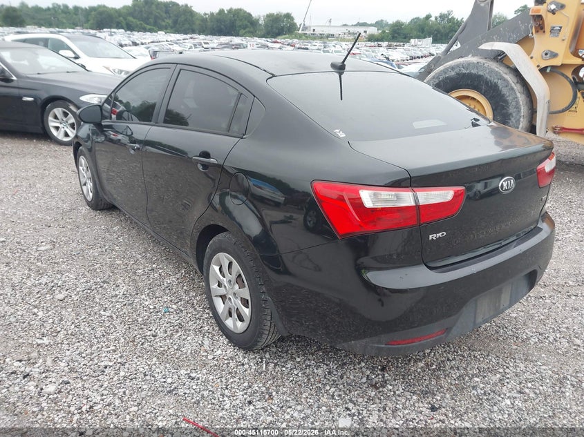 2014 Kia Rio VIN KNADM4A38E6396430 IAAI salvage auction — NORMAL WEAR, Clear (Missouri), sold $475 on 2026-07-13 (photo 3)