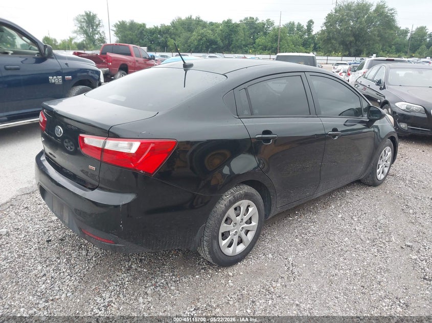 2014 Kia Rio VIN KNADM4A38E6396430 IAAI salvage auction — NORMAL WEAR, Clear (Missouri), sold $475 on 2026-07-13 (photo 4)