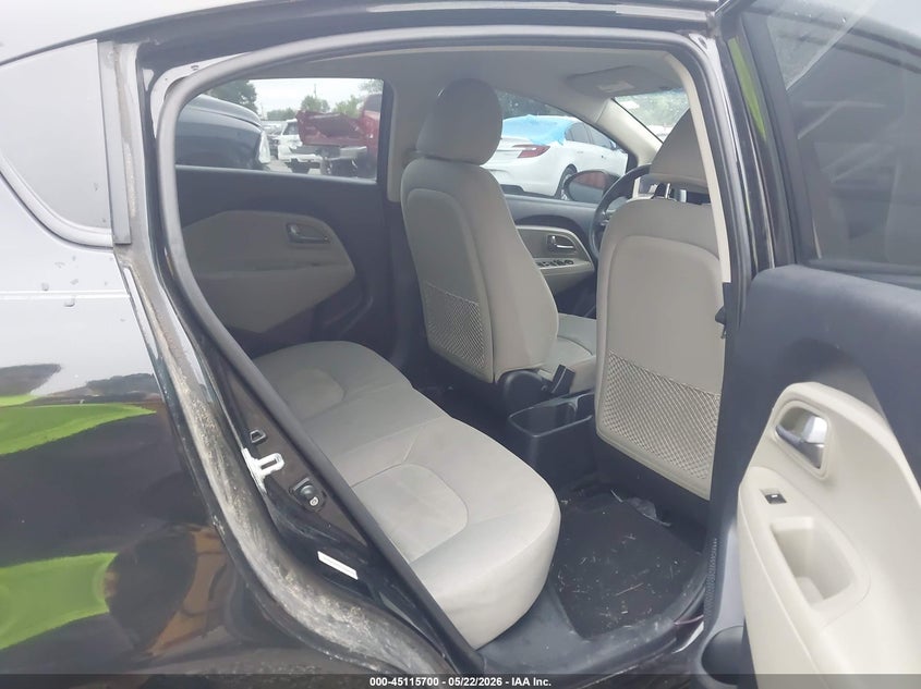 2014 Kia Rio VIN KNADM4A38E6396430 IAAI salvage auction — NORMAL WEAR, Clear (Missouri), sold $475 on 2026-07-13 (photo 8)