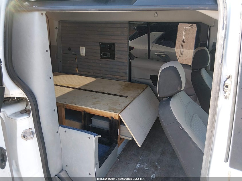 2019 Ford Transit VIN NM0GE9F25K1405102 IAAI salvage auction — FRONT END, Original (Texas), sold $3,000 on 2026-07-15 (photo 8)
