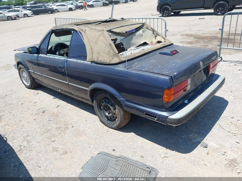 1987 BMW 3 series VIN WBABB130XH1926512 IAAI salvage auction — NORMAL WEAR, Original (Texas), sold $1,400 on 2026-08-12 (photo 3)