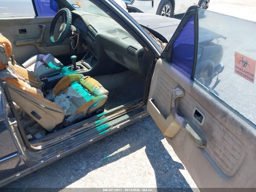 1987 BMW 3 series VIN WBABB130XH1926512 IAAI salvage auction — NORMAL WEAR, Original (Texas), sold $1,400 on 2026-08-12 (photo 5)