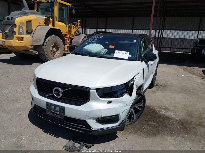 2022 Volvo Xc40 VIN YV4162UM6N2648625 IAAI salvage auction — BIO HAZARD, Salvage (Texas), sold $6,700 on 2026-07-28 (photo 2)