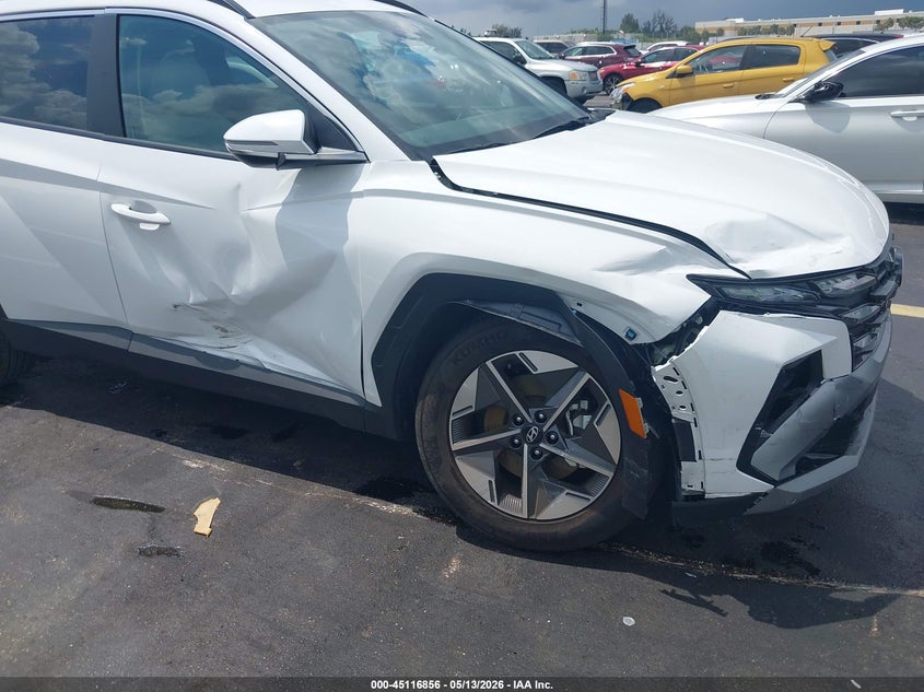 2025 Hyundai Tucson VIN 5NMJC3DE3SH597473 IAAI salvage auction — RIGHT SIDE, Salvage Title, sold $9,850 on 2026-07-22 (photo 6)