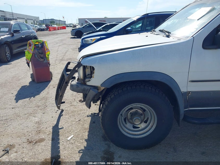 1996 Nissan Pathfinder VIN JN8AR05Y0TW018111 IAAI salvage auction — FRONT END, Salvage (Texas), sold $400 on 2026-07-07 (photo 6)