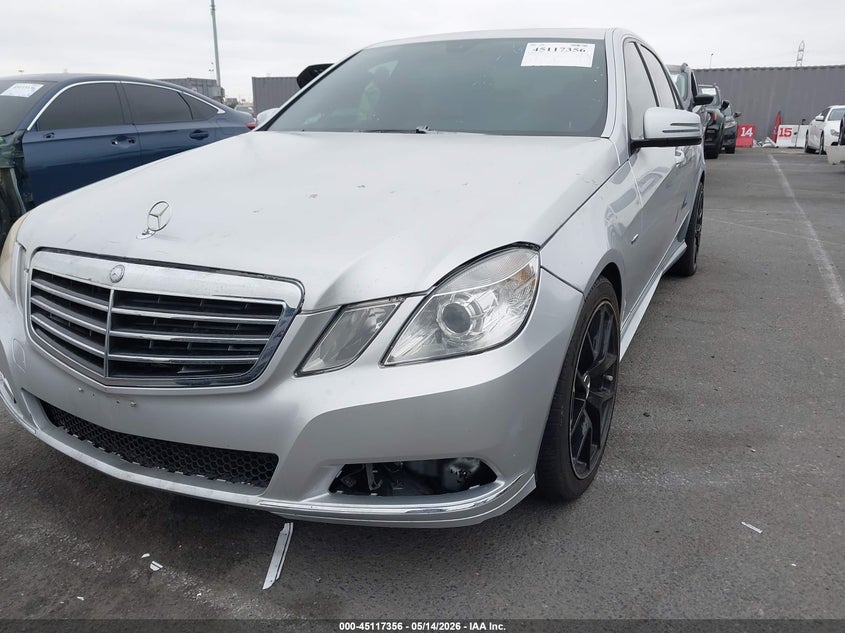 2012 Mercedes-benz E-klasse VIN WDDHF5KB2CA565058 IAAI salvage auction — NORMAL WEAR, Salvage (California), sold $1,200 on 2026-07-30 (photo 6)