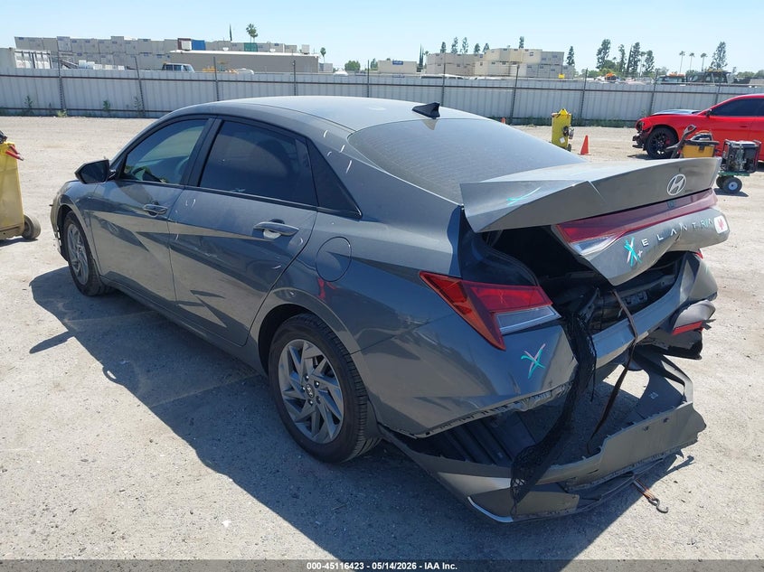 2024 Hyundai Elantra VIN KMHLM4DG5RU807552 IAAI salvage auction — REAR END, Salvage (California), sold $3,650 on 2026-07-14 (photo 3)
