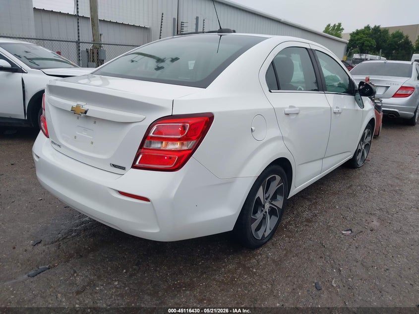 2020 Chevrolet SONIC VIN 1G1JF5SB4L4113907 IAAI salvage auction — LEFT & RIGHT, Salvage Title, sold $2,700 on 2026-08-02 (photo 4)