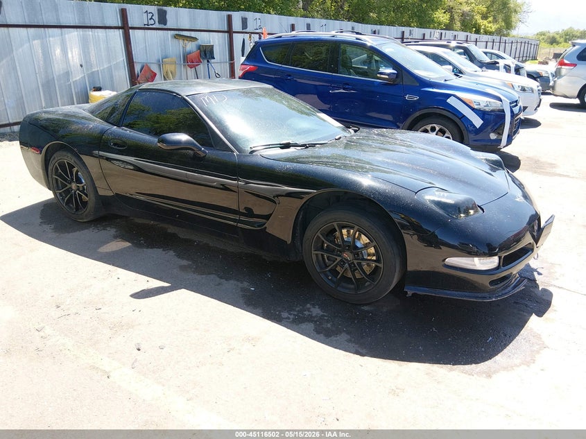 1997 Chevrolet Corvette VIN 1G1YY22G0V5104072 IAAI salvage auction — SIDE, Salvage (Utah), sold $3,425 on 2026-07-09 (photo 1)