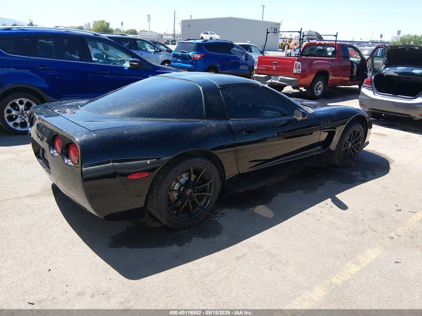 1997 Chevrolet Corvette VIN 1G1YY22G0V5104072 IAAI salvage auction — SIDE, Salvage (Utah), sold $3,425 on 2026-07-09 (photo 4)