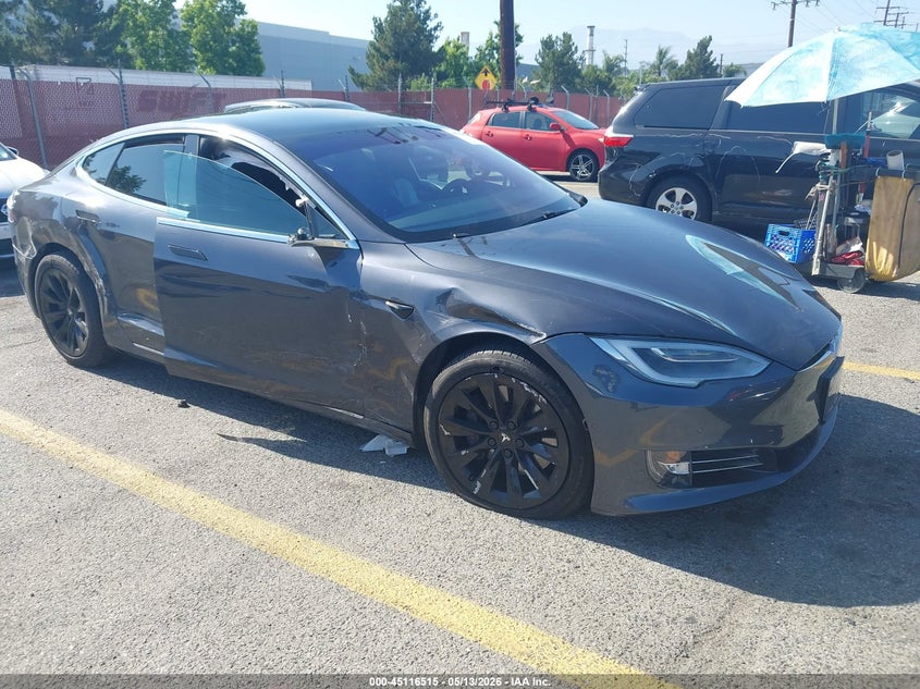2018 Tesla Model s VIN 5YJSA1E27JF247833 IAAI salvage auction — SIDE, Salvage (California), sold $7,200 on 2026-07-16 (photo 1)