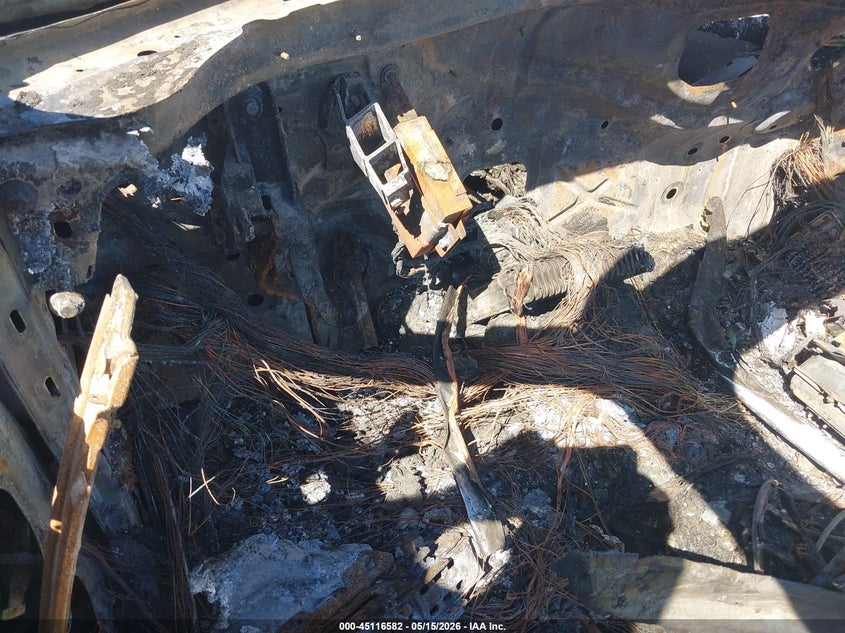 2008 Mini Cooper VIN WMWMF33588TT63131 IAAI salvage auction — TOTAL BURN, Salvage (Alabama), sold $25 on 2026-08-11 (photo 7)