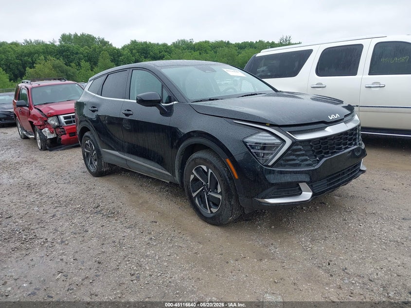 2025 Kia Sportage VIN KNDPUCDG0S7256726 IAAI salvage auction — LEFT SIDE, Salvage (Ohio), sold $11,600 on 2026-07-29 (photo 1)