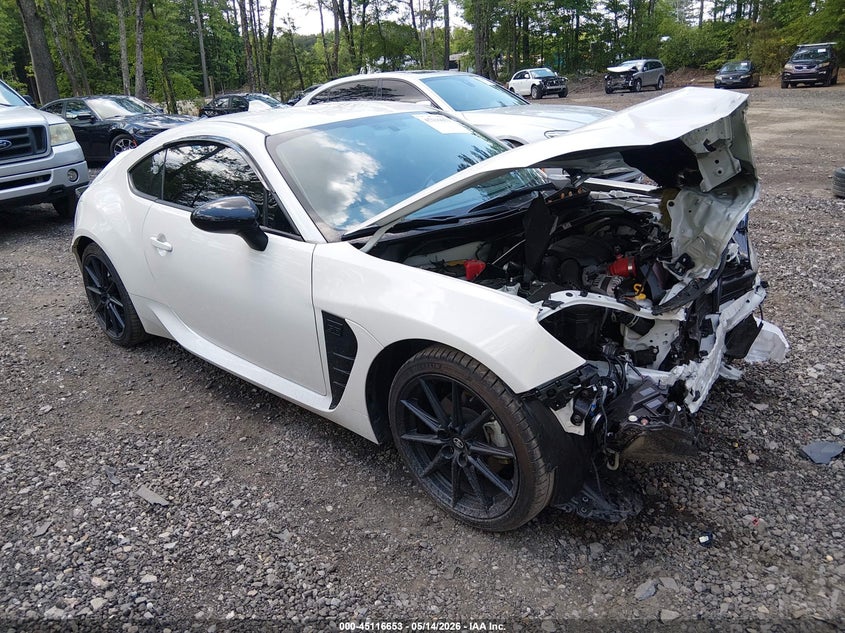 2025 Toyota Gr 86 VIN JF1ZNBE10S8750224 IAAI salvage auction — FRONT END, Salvage (Virginia), sold $6,400 on 2026-07-21 (photo 1)