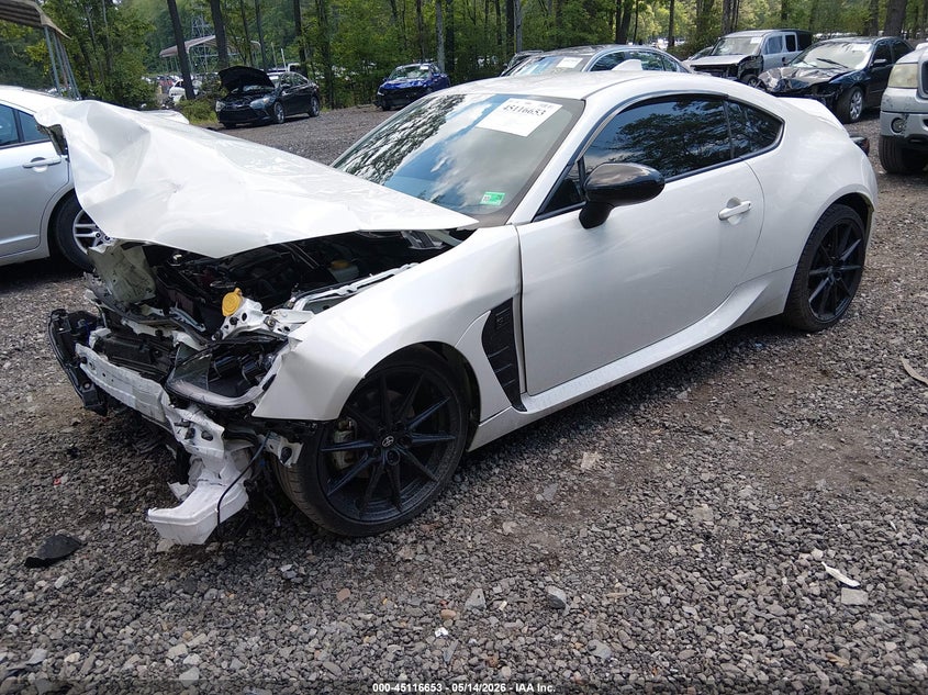 2025 Toyota Gr 86 VIN JF1ZNBE10S8750224 IAAI salvage auction — FRONT END, Salvage (Virginia), sold $6,400 on 2026-07-21 (photo 2)