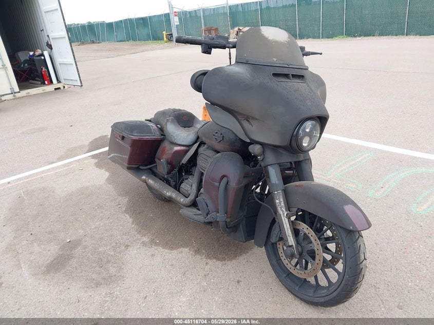 2019 Harley-davidson Street glide VIN 1HD1PXL19KB952384 IAAI salvage auction — TOTAL BURN, Regular (South Dakota), sold $9,800 on 2026-07-21 (photo 1)