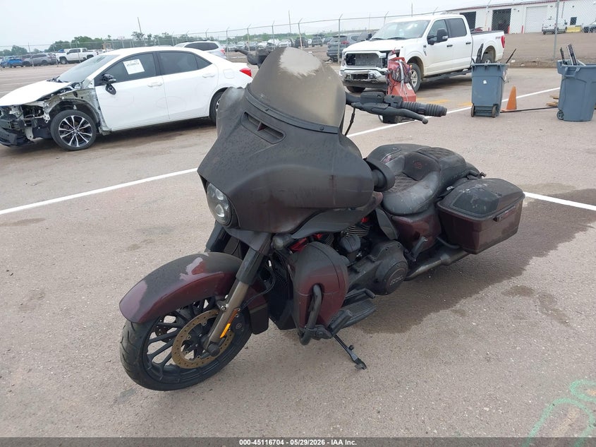 2019 Harley-davidson Street glide VIN 1HD1PXL19KB952384 IAAI salvage auction — TOTAL BURN, Regular (South Dakota), sold $9,800 on 2026-07-21 (photo 2)