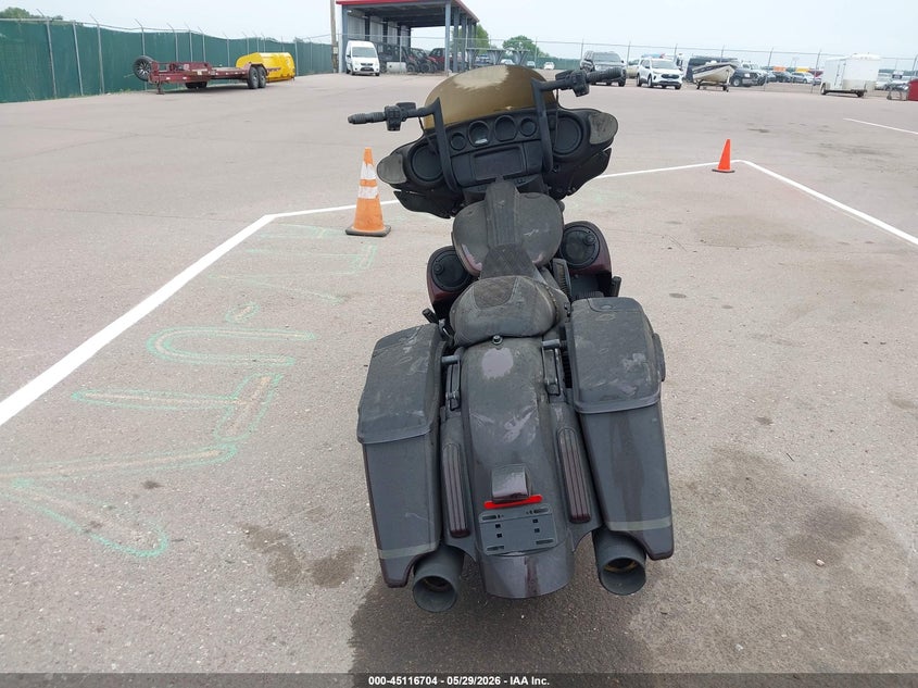 2019 Harley-davidson Street glide VIN 1HD1PXL19KB952384 IAAI salvage auction — TOTAL BURN, Regular (South Dakota), sold $9,800 on 2026-07-21 (photo 6)