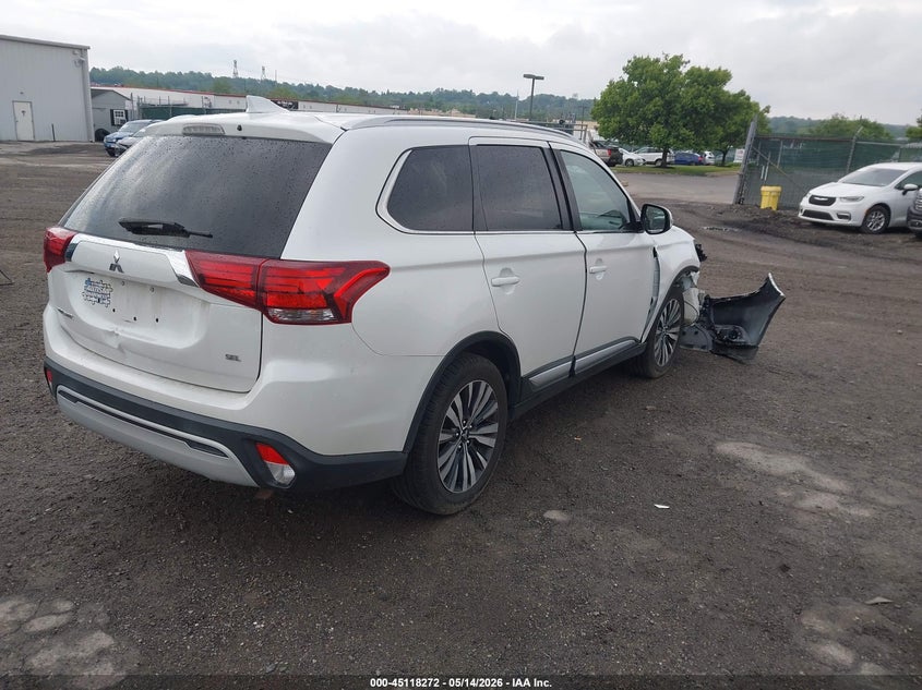 2020 Mitsubishi Outlander VIN JA4AZ3A30LZ029738 IAAI salvage auction — FRONT END, Salvage (Pennsylvania), sold $2,700 on 2026-07-17 (photo 4)