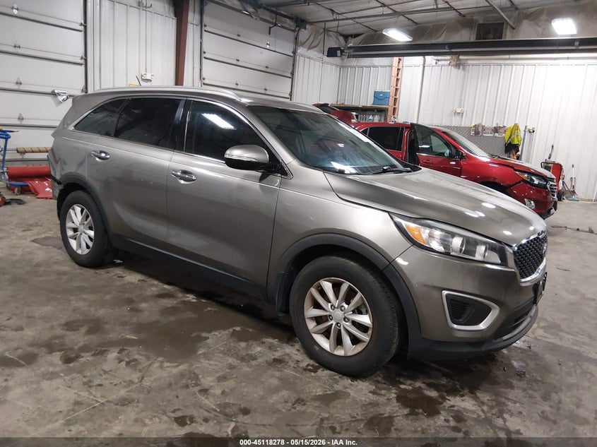 2018 Kia Sorento VIN 5XYPG4A52JG387433 IAAI salvage auction — REAR END, Salvage (Iowa), sold $3,875 on 2026-07-07 (photo 1)