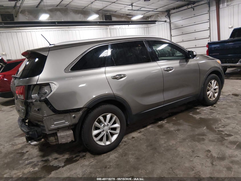 2018 Kia Sorento VIN 5XYPG4A52JG387433 IAAI salvage auction — REAR END, Salvage (Iowa), sold $3,875 on 2026-07-07 (photo 4)