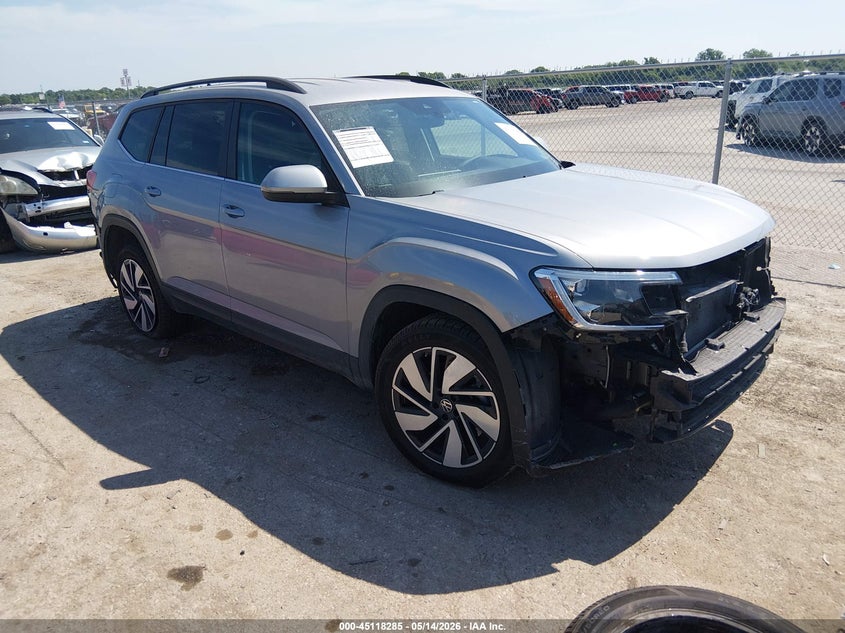 2024 Volkswagen Atlas VIN 1V2WR2CA7RC519699 — IAAI salvage auction photo