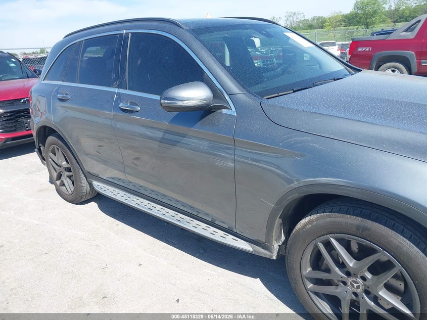 2017 Mercedes-benz Glc VIN WDC0G4KB0HF249838 IAAI salvage auction — REAR END, Salvage (Iowa), sold $6,750 on 2026-07-28 (photo 6)