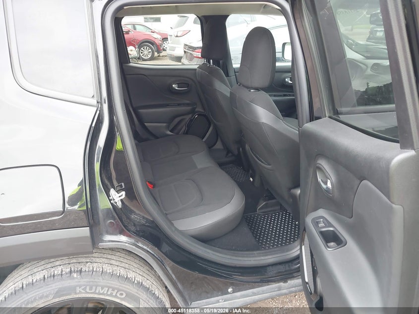 2017 Jeep Renegade VIN ZACCJBBB9HPG05810 IAAI salvage auction — HAIL, Salvage (Iowa), sold $3,750 on 2026-07-20 (photo 8)
