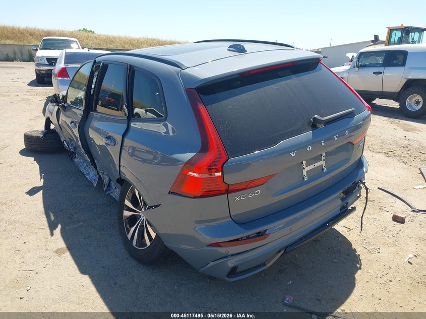 2024 Volvo Xc60 VIN YV4L12RK6R1911996 IAAI salvage auction — LEFT SIDE, Salvage (California), sold $5,750 on 2026-07-15 (photo 3)
