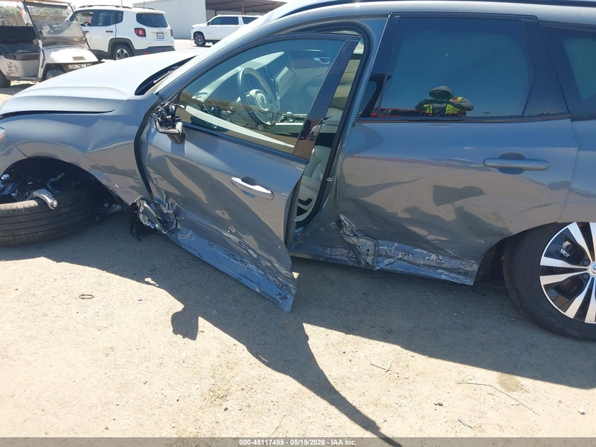 2024 Volvo Xc60 VIN YV4L12RK6R1911996 IAAI salvage auction — LEFT SIDE, Salvage (California), sold $5,750 on 2026-07-15 (photo 6)