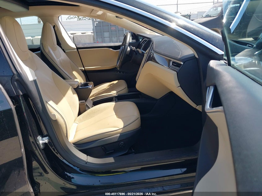 2013 Tesla Model s VIN 5YJSA1CPXDFP24967 IAAI salvage auction — FRONT END, Clear (Montana), sold $2,800 on 2026-07-22 (photo 5)