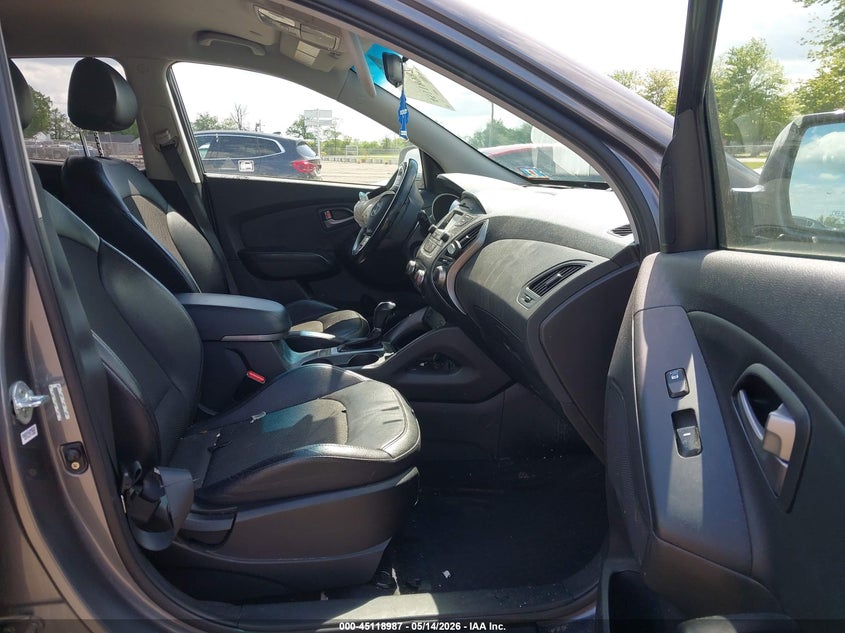 2015 Hyundai Tucson VIN KM8JU3AG3FU954406 IAAI salvage auction — FRONT & REAR, Salvage (New Jersey), sold $1,325 on 2026-07-06 (photo 5)