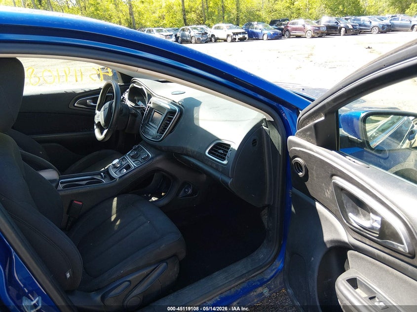 2016 Chrysler 200 VIN 1C3CCCAB6GN162352 IAAI salvage auction — FRONT END, Salvage Title, sold $475 on 2026-08-20 (photo 5)