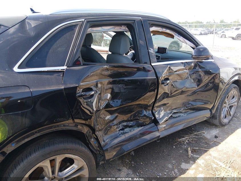 2017 Audi Q3 VIN WA1HCCFS3HR013038 IAAI salvage auction — RIGHT SIDE, Salvage (Texas), sold $350 on 2026-07-28 (photo 6)