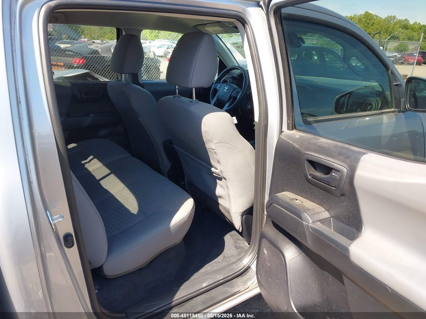 2021 Toyota Tacoma VIN 5TFCZ5ANXMX281103 IAAI salvage auction — FRONT & REAR, Salvage (Virginia), sold $15,200 on 2026-07-27 (photo 8)