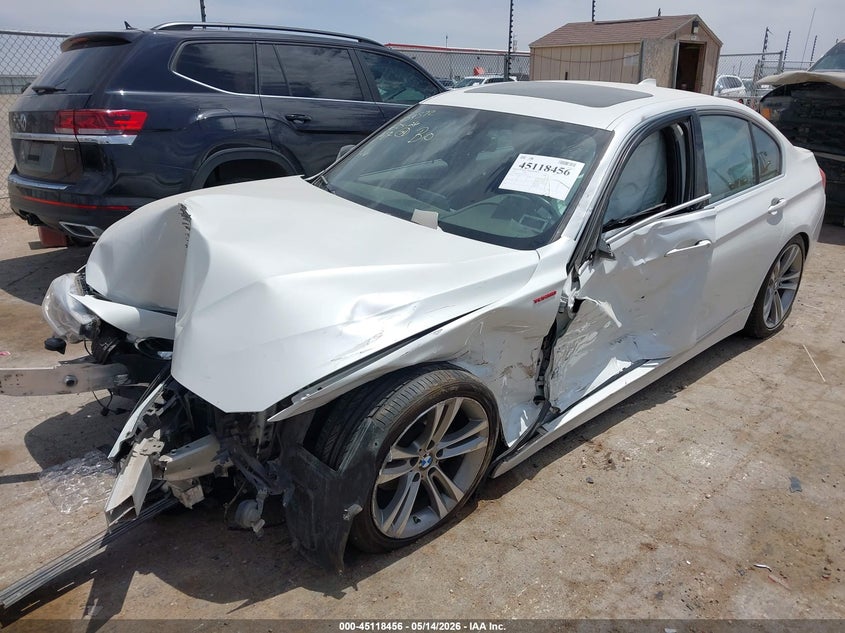 2017 BMW 3er VIN WBA8B9G5XHNU09217 IAAI salvage auction — FRONT END, Salvage (Texas), sold $650 on 2026-07-21 (photo 2)