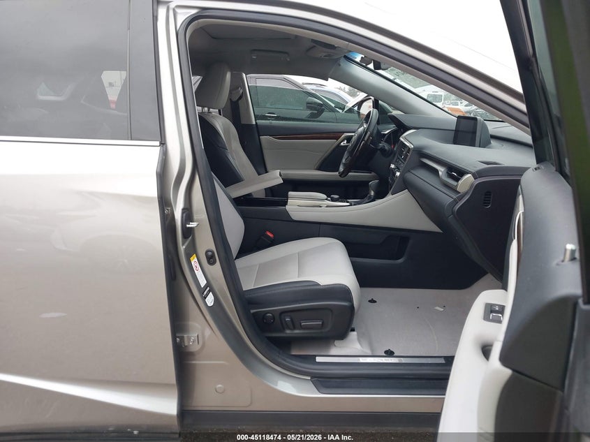 2019 Lexus Rx VIN 2T2ZZMCA6KC120494 IAAI salvage auction — LEFT SIDE, Salvage Title, sold $10,350 on 2026-07-30 (photo 5)