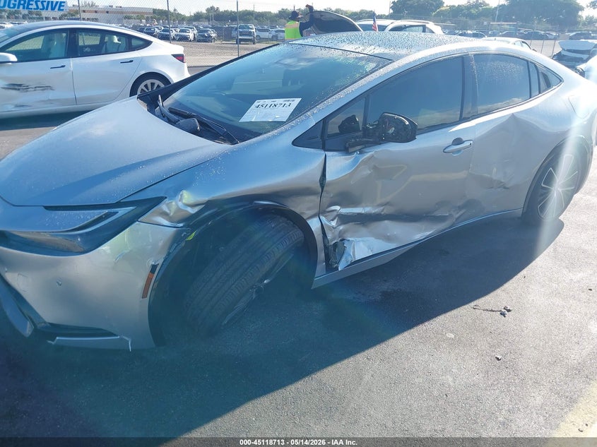 2025 Toyota Prius VIN JTDACAAU9S3063814 IAAI salvage auction — LEFT SIDE, Rebuildable (Florida), sold $9,700 on 2026-07-30 (photo 6)