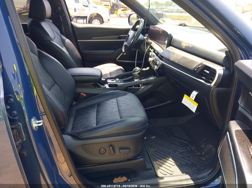 2023 Kia Telluride VIN 5XYP5DGC2PG348832 IAAI salvage auction — LEFT SIDE, Mv-907A (New York), sold $12,800 on 2026-07-07 (photo 5)