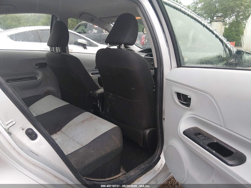 2013 Toyota Prius c VIN JTDKDTB30D1051004 IAAI salvage auction — FRONT END, Clear (Indiana), sold $775 on 2026-07-16 (photo 8)