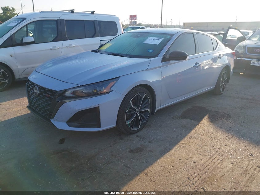 2024 Nissan Altima VIN 1N4BL4CV3RN304900 IAAI salvage auction — RIGHT SIDE, Original (Texas), sold $8,700 on 2026-07-29 (photo 2)