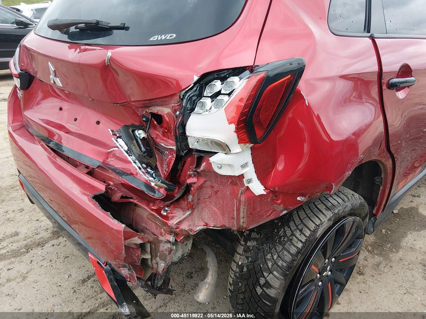 2021 Mitsubishi Outlander VIN JA4ARUAU0MU012614 IAAI salvage auction — REAR END, Salvage (West Virginia), sold $5,025 on 2026-07-16 (photo 6)