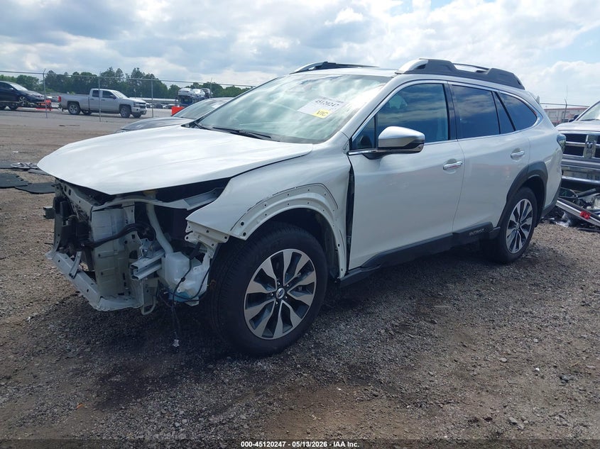 2024 Subaru Outback VIN 4S4BTGPD4R3137032 IAAI salvage auction — FRONT END, Salvage Title, sold $6,750 on 2026-10-14 (photo 2)