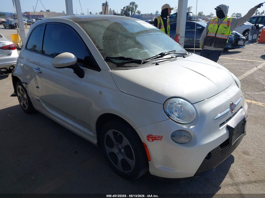 2017 Fiat VIN 3C3CFFGE6HT502921 IAAI salvage auction — SIDE, Salvage (California), sold $775 on 2026-07-29 (photo 1)