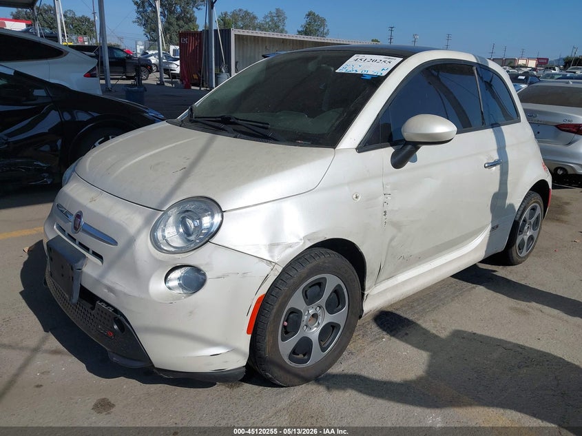 2017 Fiat VIN 3C3CFFGE6HT502921 IAAI salvage auction — SIDE, Salvage (California), sold $775 on 2026-07-29 (photo 2)