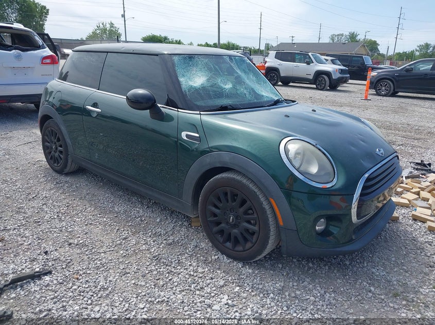 2016 Mini Hard top VIN WMWXP5C54GT739568 IAAI salvage auction — HAIL, Clear (Missouri), sold $700 on 2026-07-27 (photo 1)