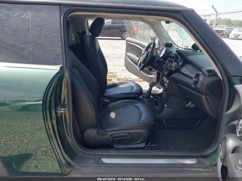 2016 Mini Hard top VIN WMWXP5C54GT739568 IAAI salvage auction — HAIL, Clear (Missouri), sold $700 on 2026-07-27 (photo 5)